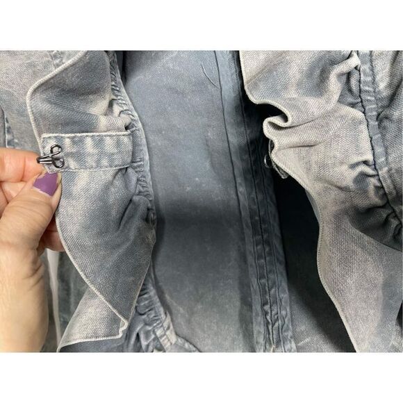 Lamade Ruffle Detail Denim Jean Jacket Light Blue Wash Size S NEW With Tags - Picture 2 of 5